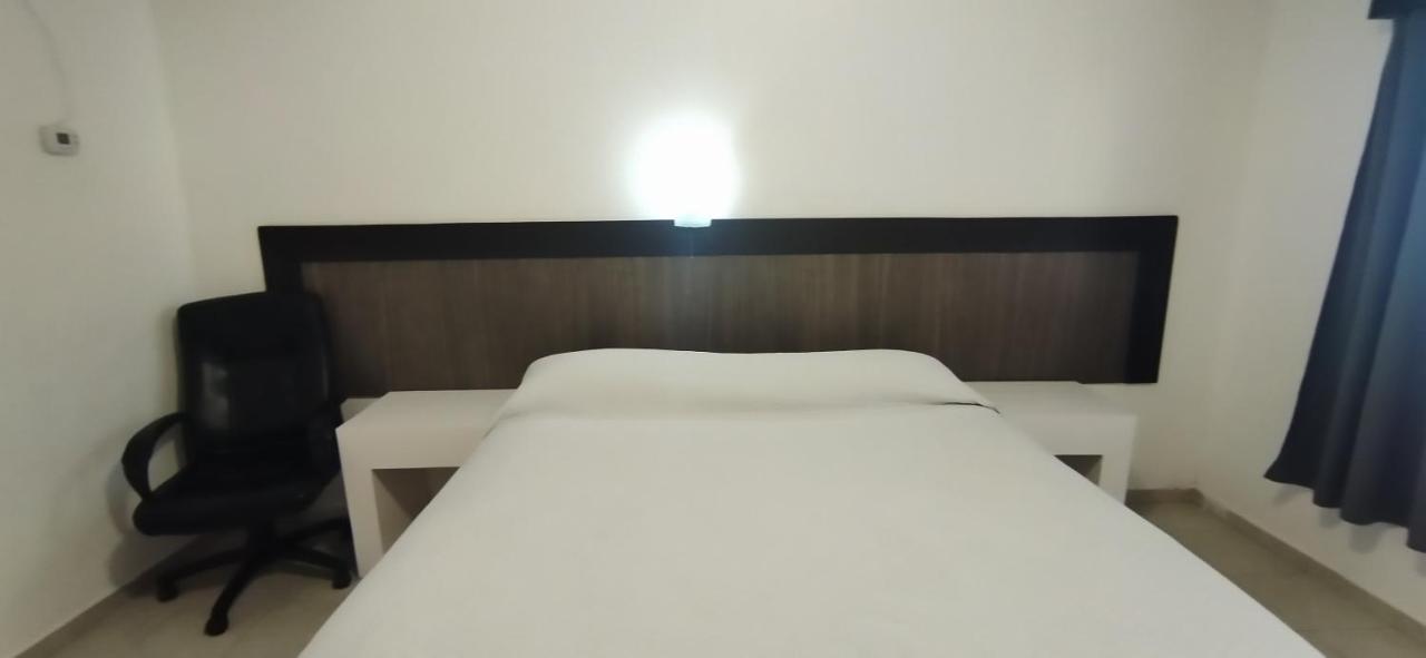 Hotel Casa Blanca Heroica Caborca Екстер'єр фото