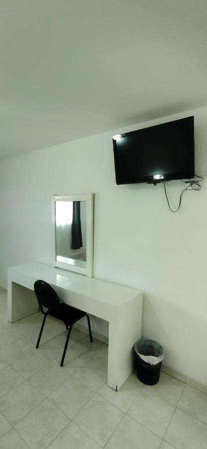 Hotel Casa Blanca Heroica Caborca Екстер'єр фото