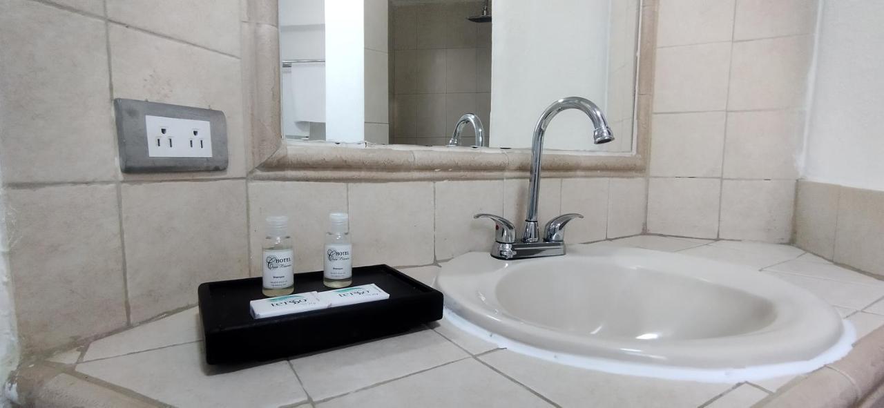Hotel Casa Blanca Heroica Caborca Екстер'єр фото