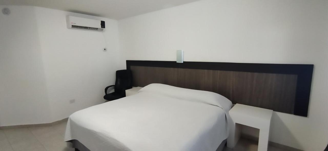 Hotel Casa Blanca Heroica Caborca Екстер'єр фото