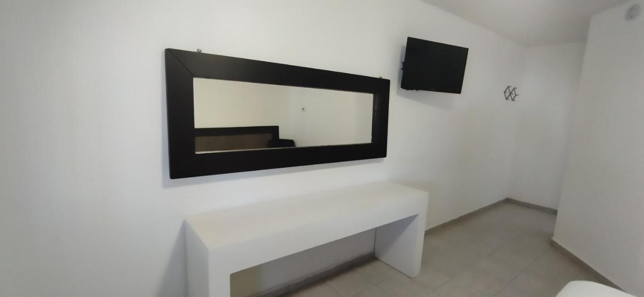 Hotel Casa Blanca Heroica Caborca Екстер'єр фото